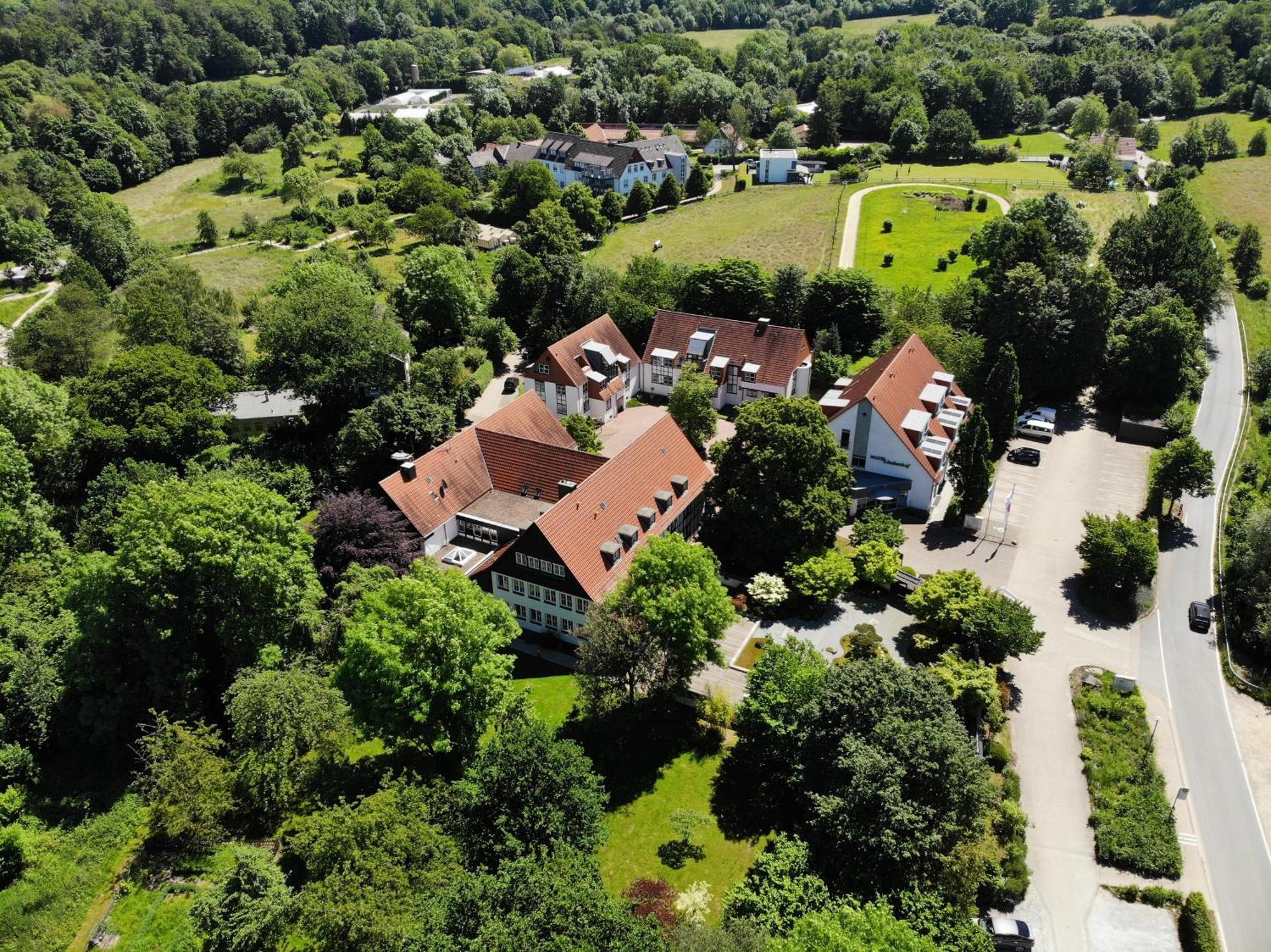Hotel Lindenhof ビーレフェルト エクステリア 写真